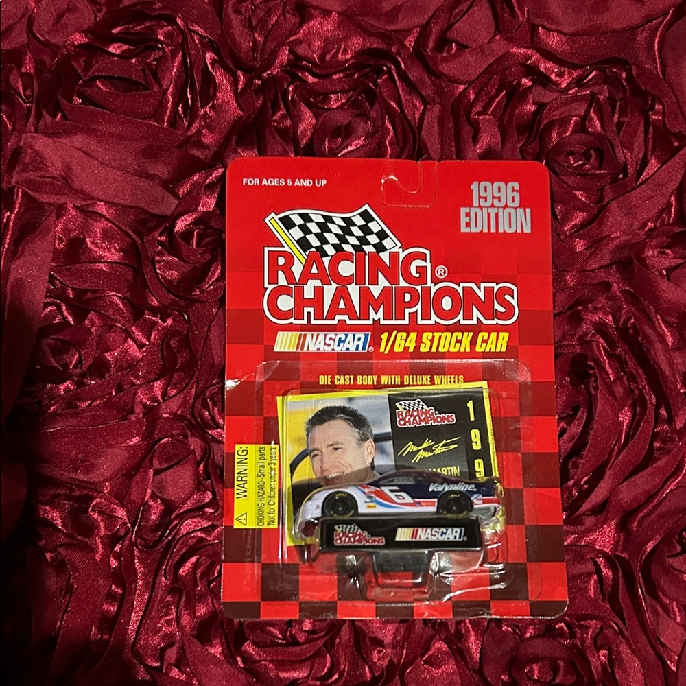 Racing Champions NASCAR 1/64 Stock Car - Mark Martin